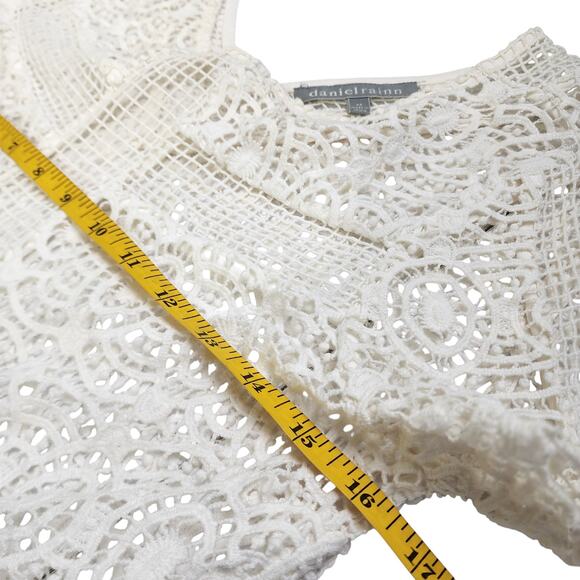 Daniel Rainn Womens Crochet Lace Blouse Size XS White Sheer Bohemian Cottage - Picture 9 of 10